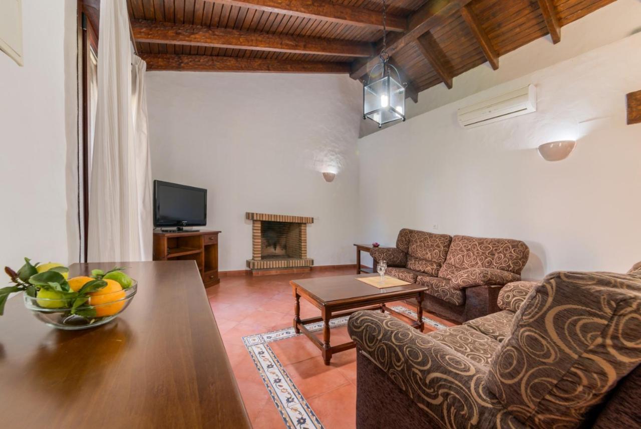 Villa Hacienda Roche Viejo Conil De La Frontera Esterno foto